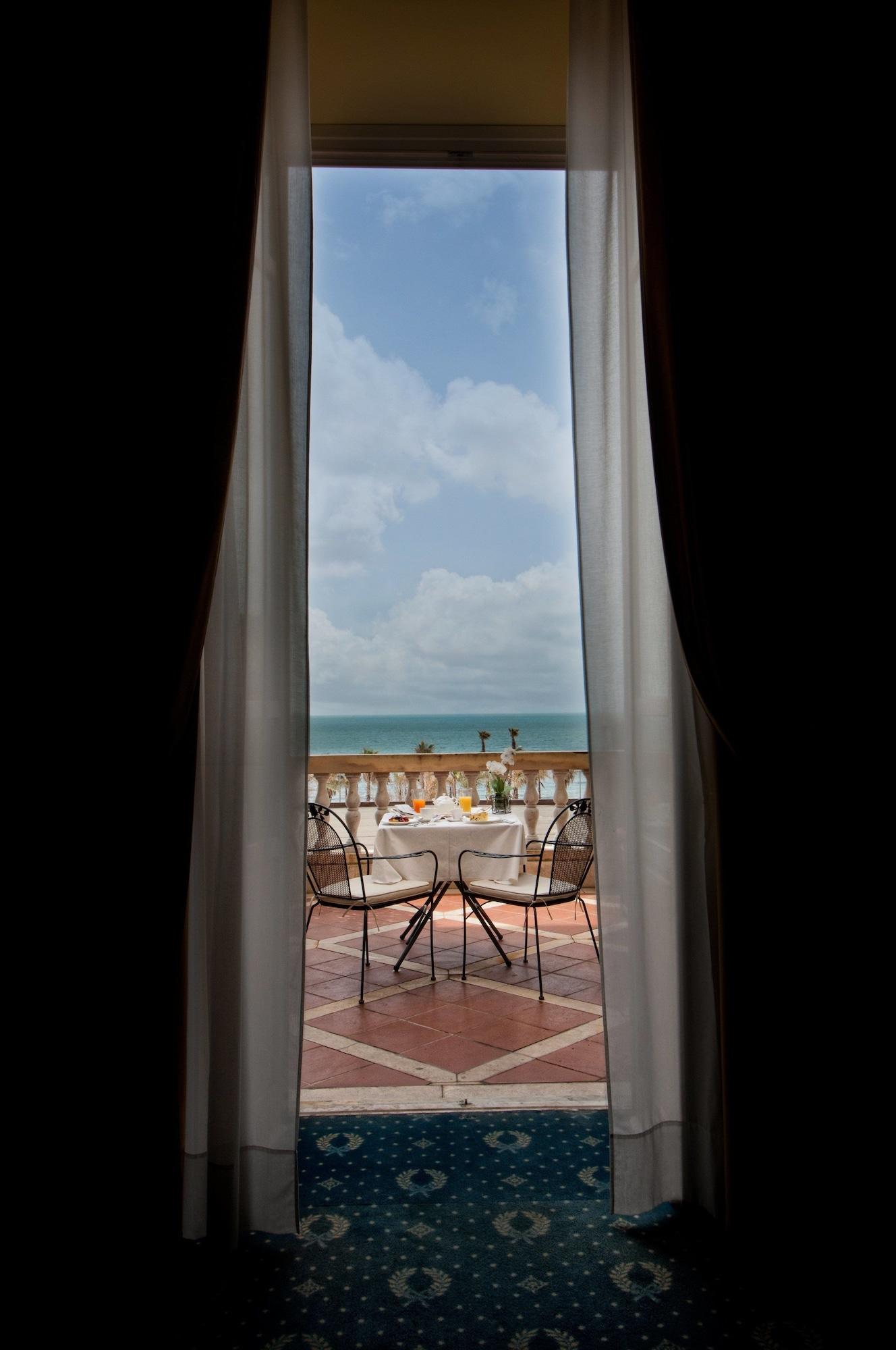 Hotel San Giorgio Чивитавеккья Экстерьер фото