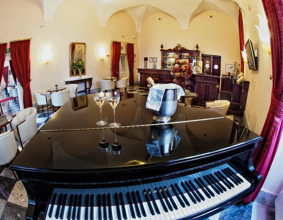 Hotel San Giorgio Чивитавеккья Экстерьер фото