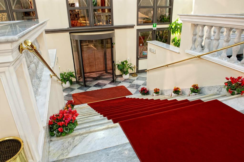 Hotel San Giorgio Чивитавеккья Экстерьер фото