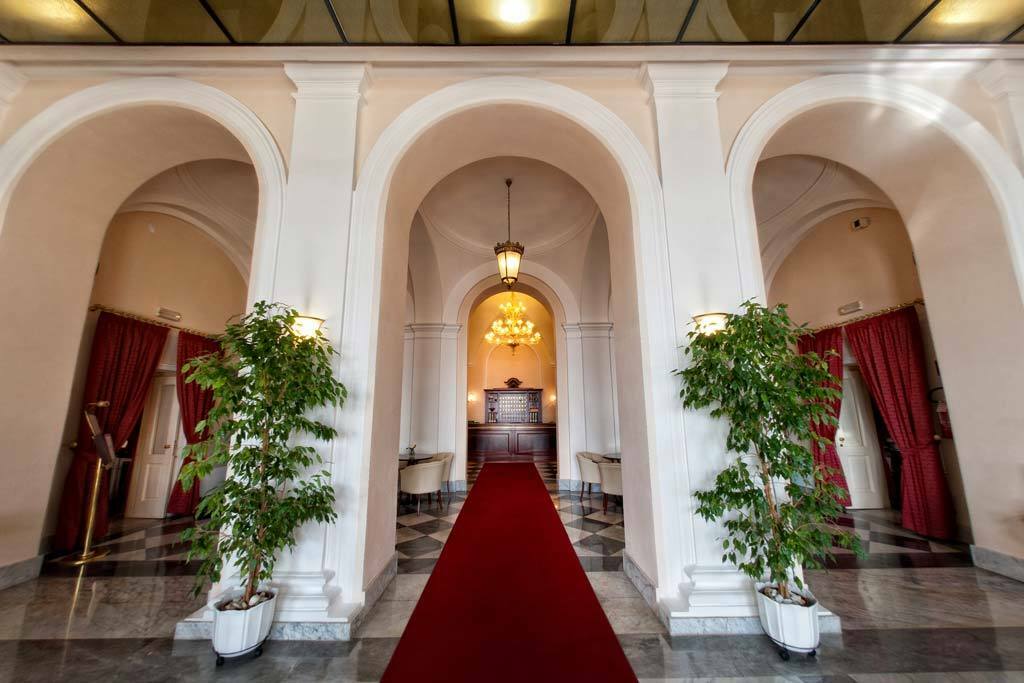 Hotel San Giorgio Чивитавеккья Экстерьер фото